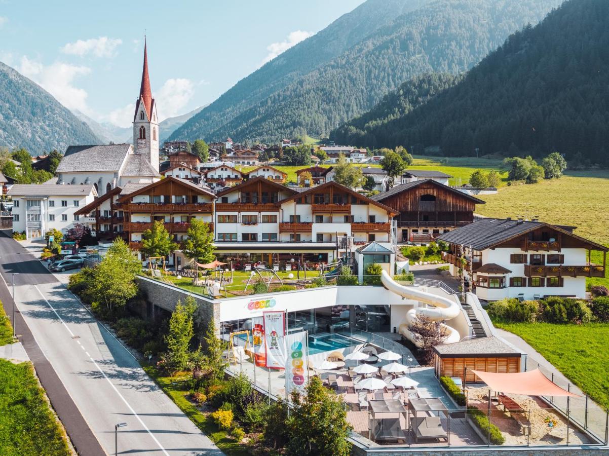 Familienhotel Huber Valles Eksteriør bilde