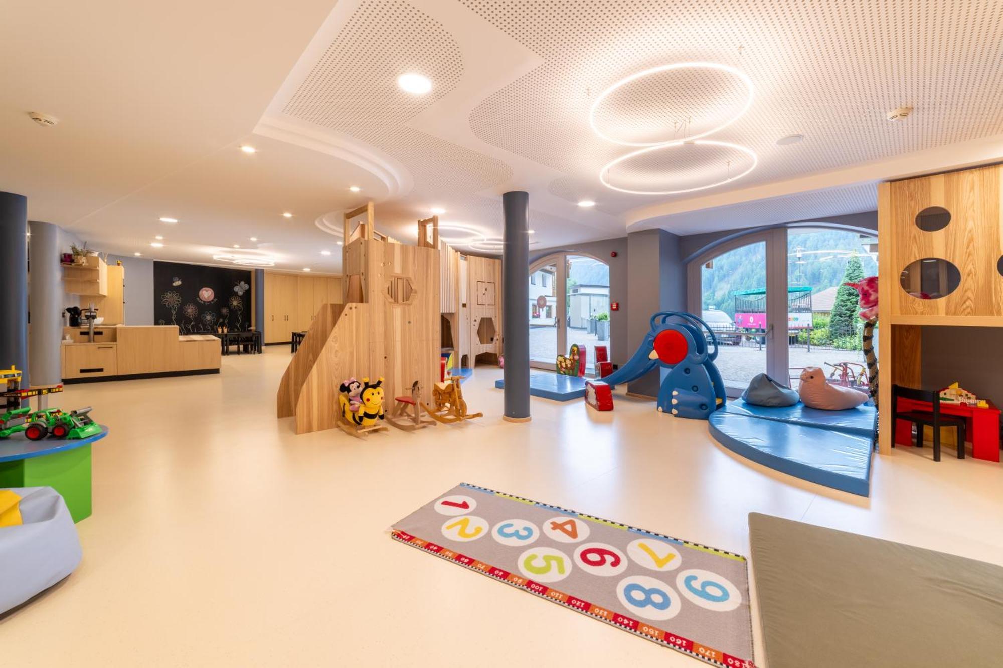 Familienhotel Huber Valles Eksteriør bilde
